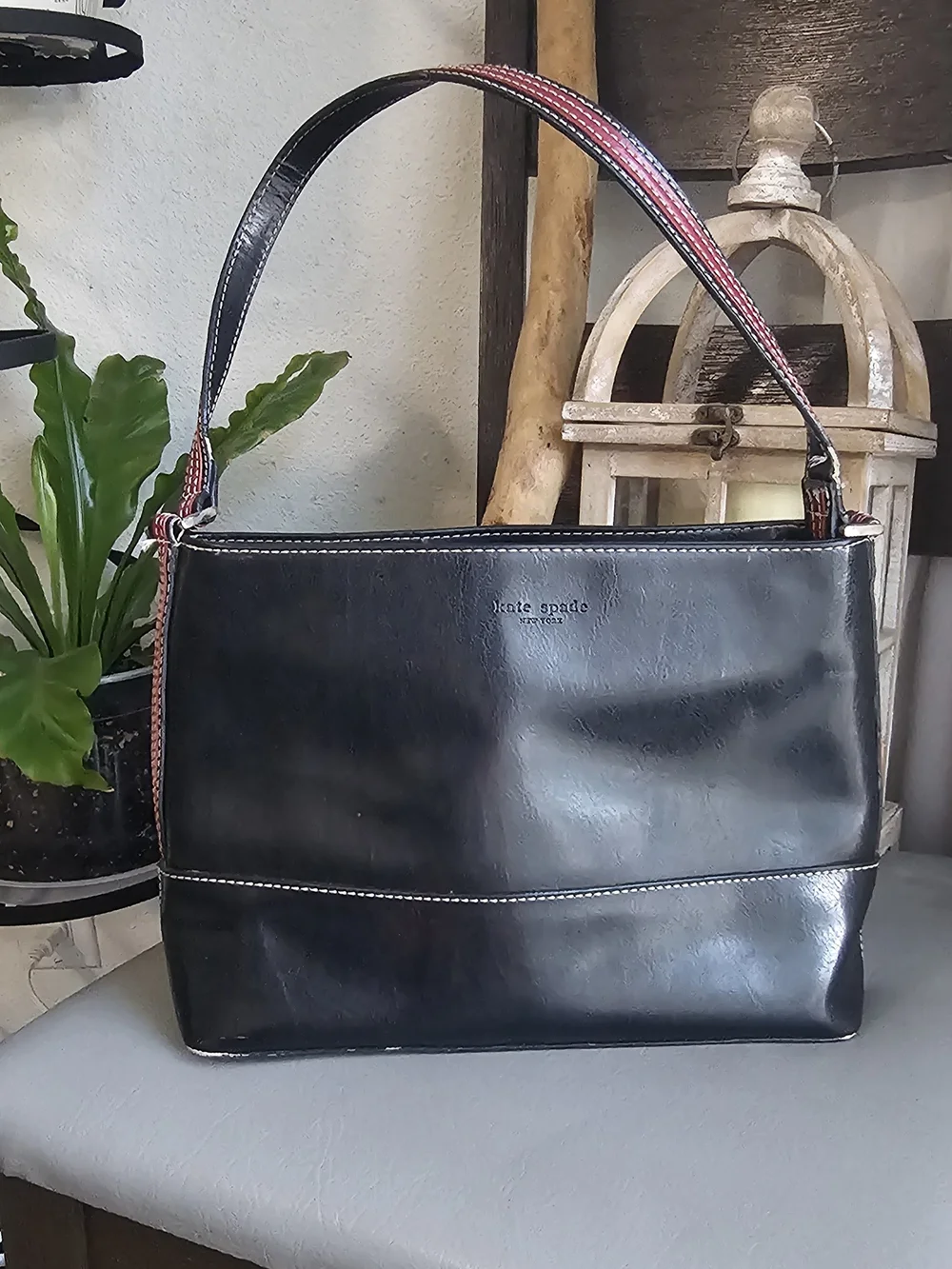 kate spade Black Leather Shoulder Bag with Red/white-Trim Handle